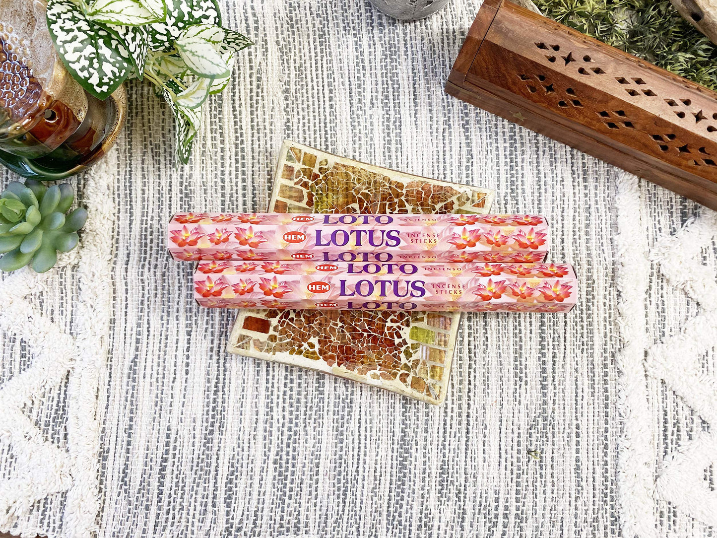 Lotus - Box of Six 20 Stick Tubes - HEM Incense